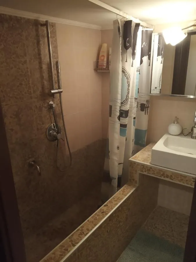 Spacious Cosy Apt Θεσσαλονίκη 0*,  Ελλάδα
